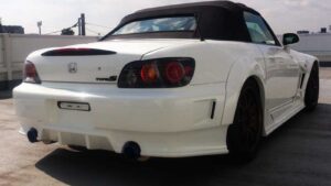 AP1/2 : リヤオーバーフェンダーFRP